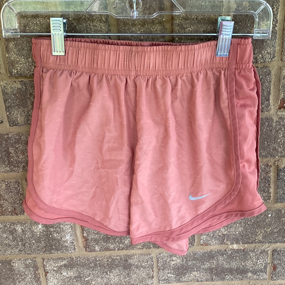Nike women’s dri fit XS like new.